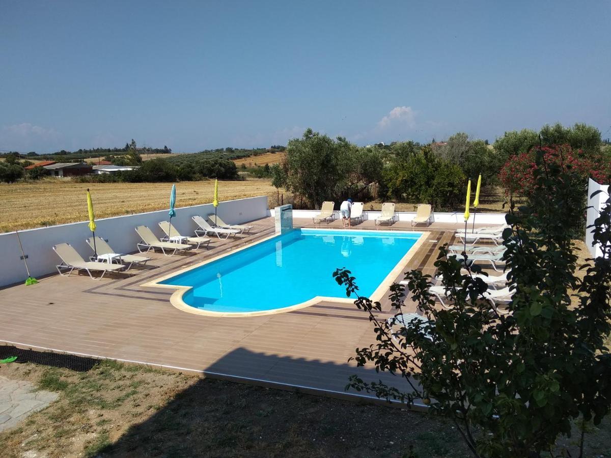 Villa Blue Apartments Агия Триас Екстериор снимка