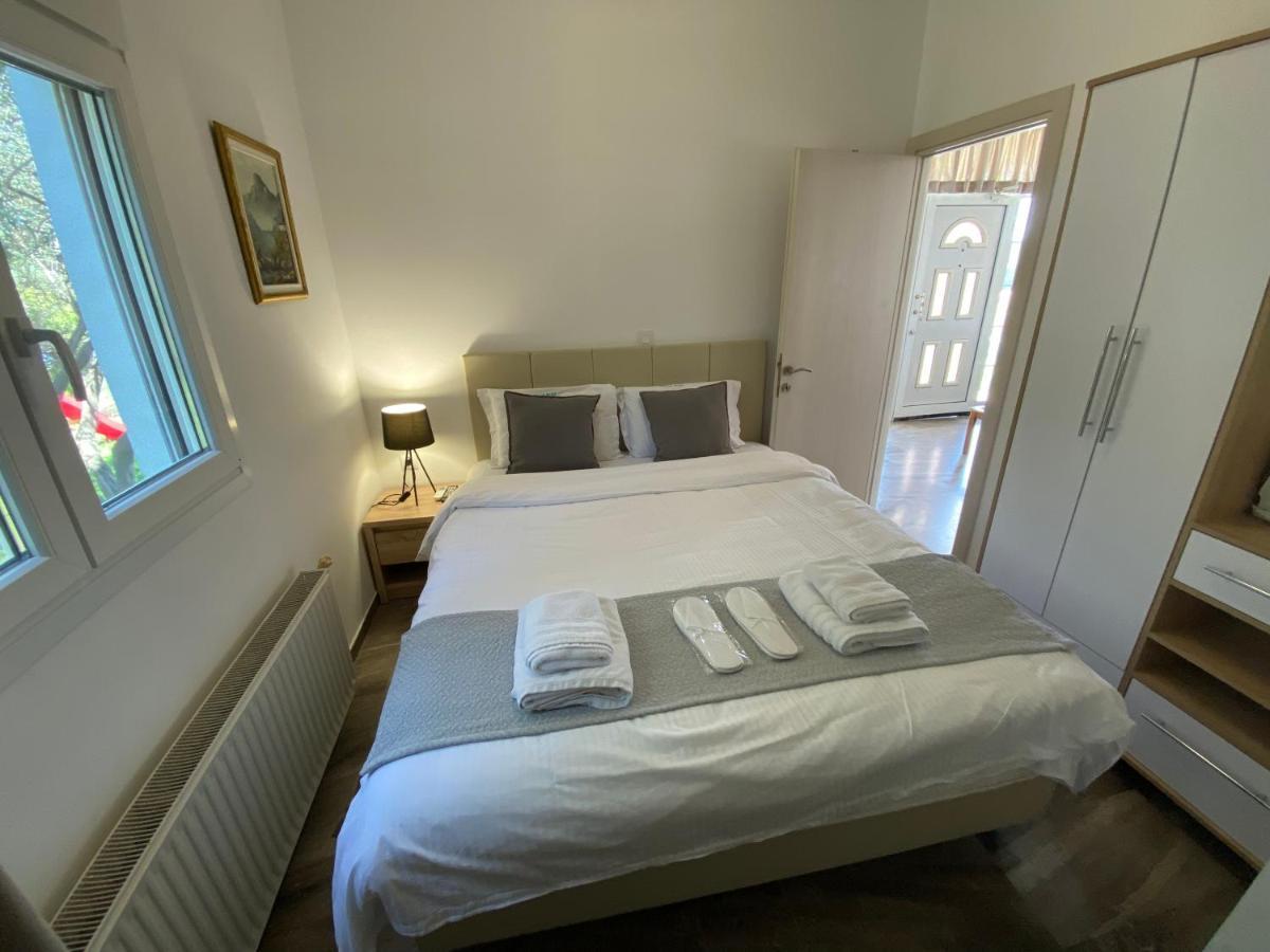 Villa Blue Apartments Агия Триас Екстериор снимка