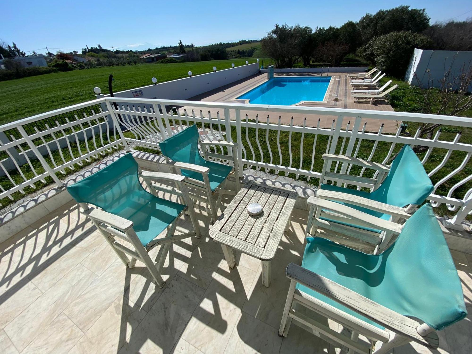 Villa Blue Apartments Агия Триас Екстериор снимка