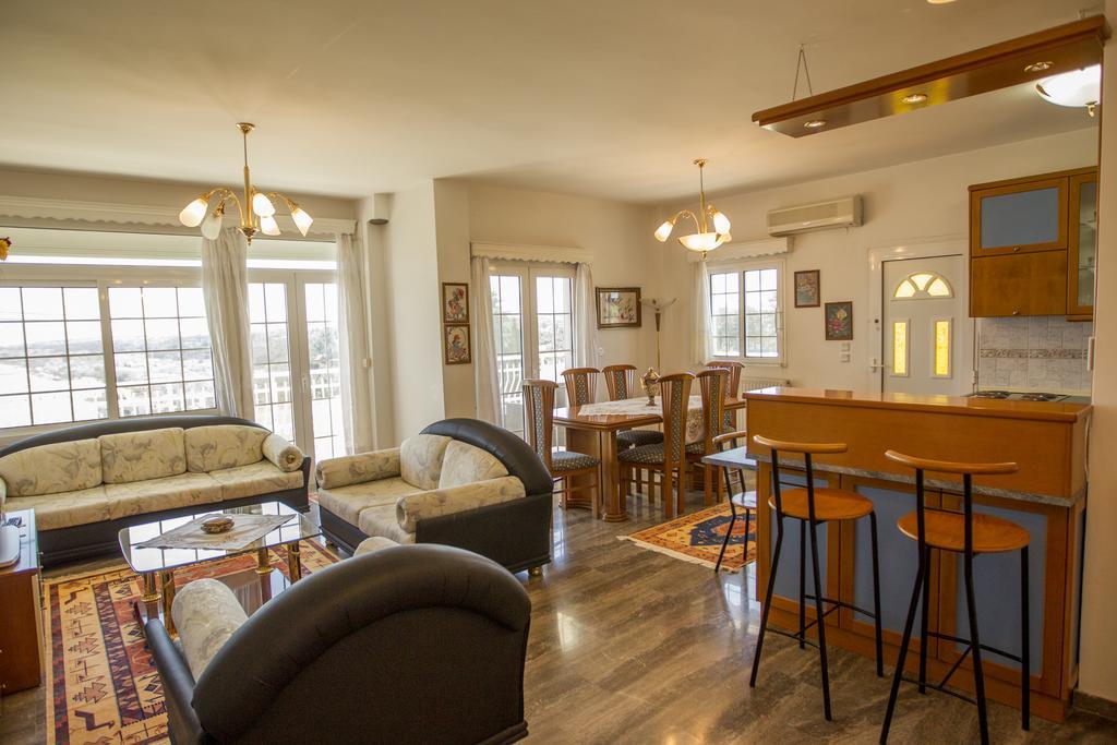 Villa Blue Apartments Агия Триас Екстериор снимка