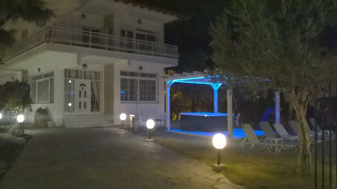 Villa Blue Apartments Агия Триас Екстериор снимка
